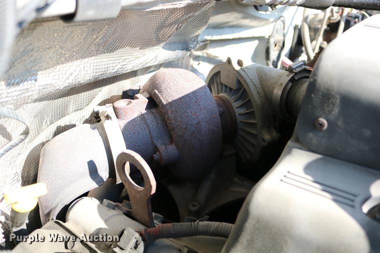 image for item DD0111 1996 Ford F450 Super Duty utility truck