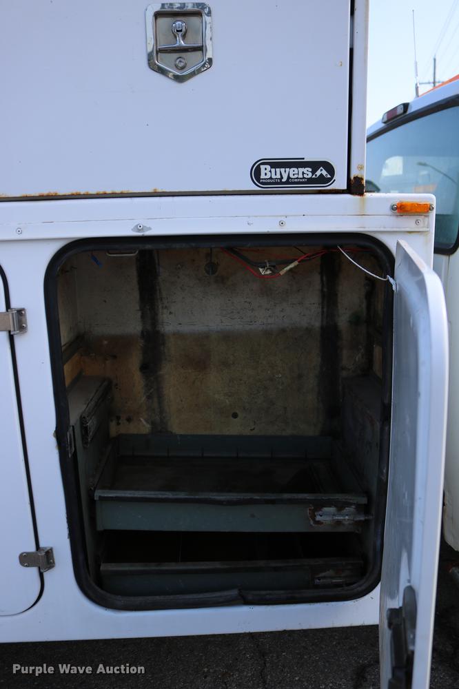 image for item DD0111 1996 Ford F450 Super Duty utility truck