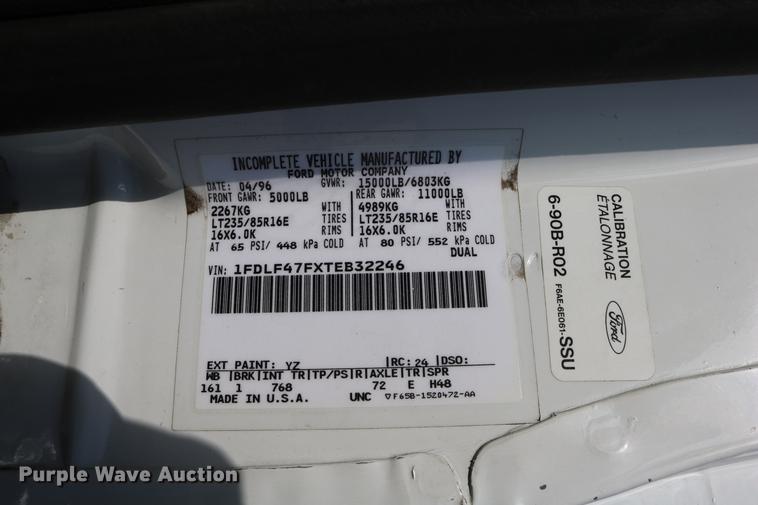 image for item DD0111 1996 Ford F450 Super Duty utility truck