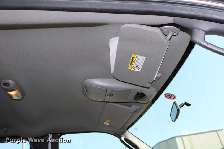 image for item DD0112 2004 Ford F150 SuperCab pickup truck