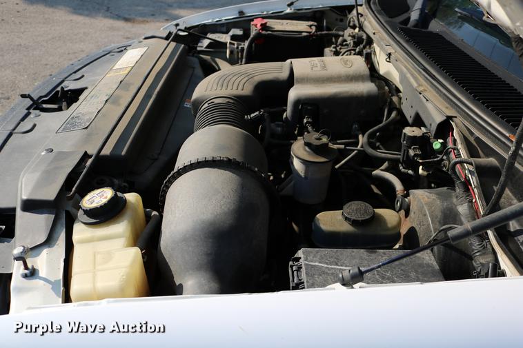 image for item DD0112 2004 Ford F150 SuperCab pickup truck