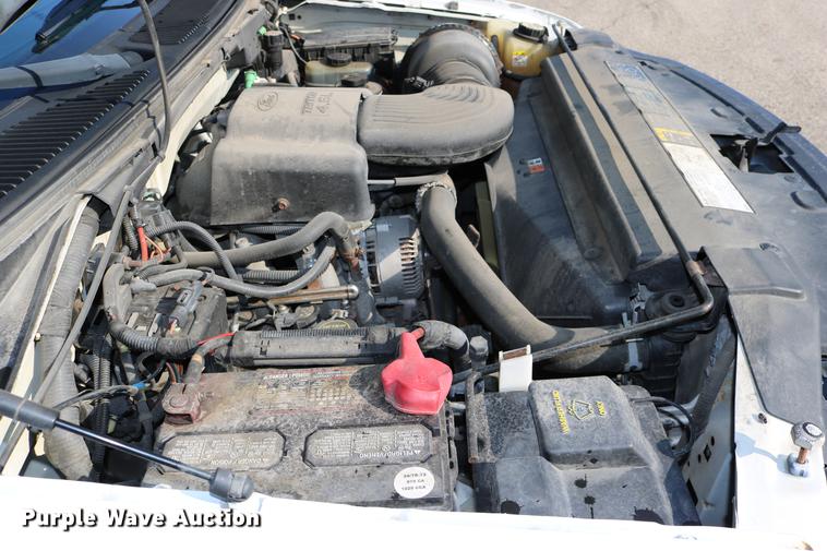 image for item DD0112 2004 Ford F150 SuperCab pickup truck