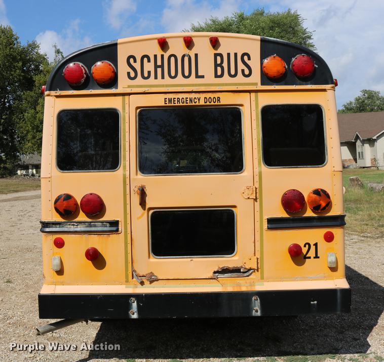 image for item DD0115 1997 GMC Savana G3500 school bus