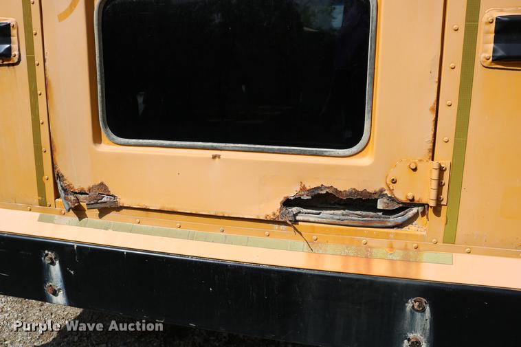 image for item DD0115 1997 GMC Savana G3500 school bus