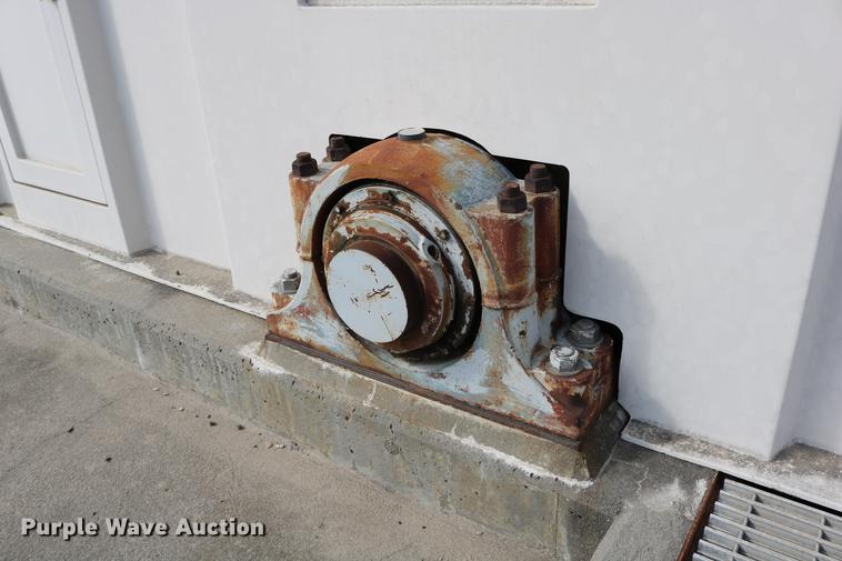 image for item DD0125 WP fiberglass structure