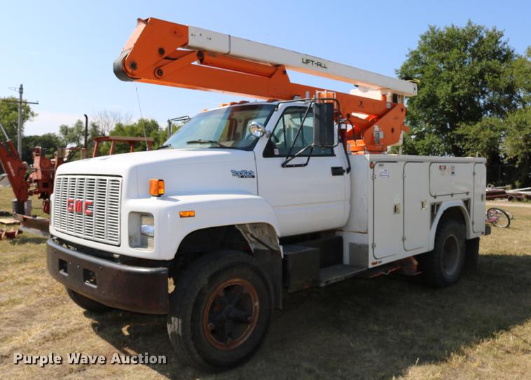 image for item DD0127 1992 GMC TopKick bucket truck