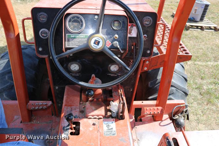 image for item DD0128 1986 Ditch Witch 7510DD trencher