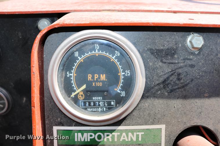 image for item DD0128 1986 Ditch Witch 7510DD trencher