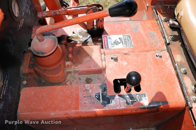 image for item DD0128 1986 Ditch Witch 7510DD trencher