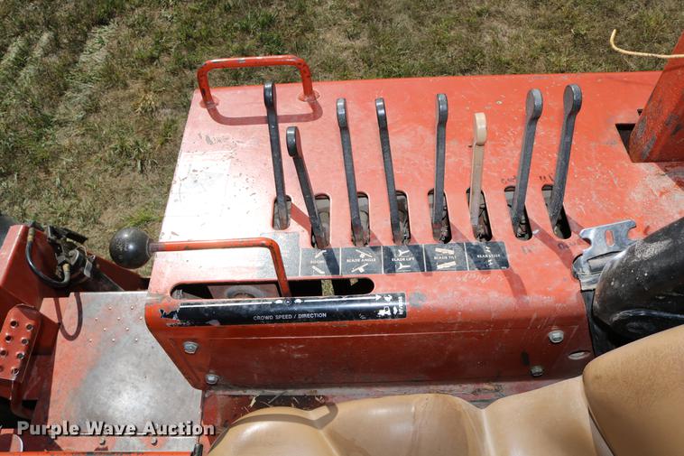image for item DD0128 1986 Ditch Witch 7510DD trencher