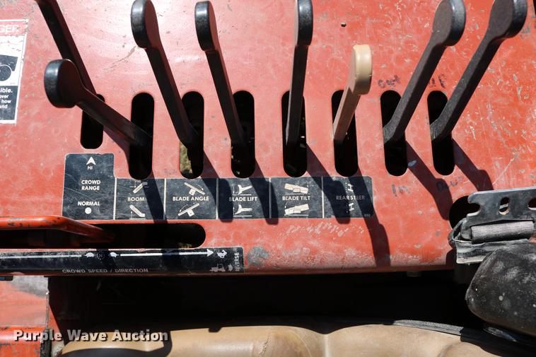 image for item DD0128 1986 Ditch Witch 7510DD trencher