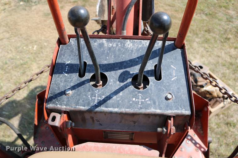 image for item DD0128 1986 Ditch Witch 7510DD trencher