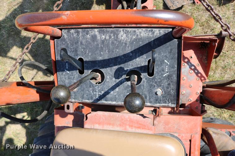 image for item DD0128 1986 Ditch Witch 7510DD trencher