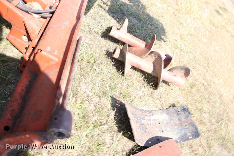 image for item DD0128 1986 Ditch Witch 7510DD trencher