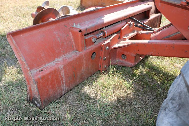 image for item DD0128 1986 Ditch Witch 7510DD trencher