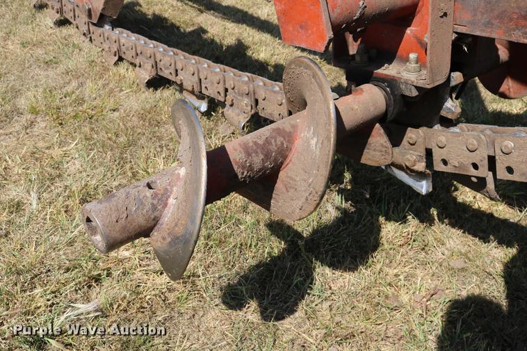 image for item DD0128 1986 Ditch Witch 7510DD trencher