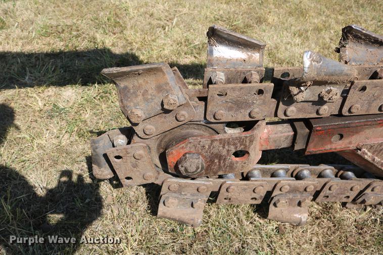 image for item DD0128 1986 Ditch Witch 7510DD trencher