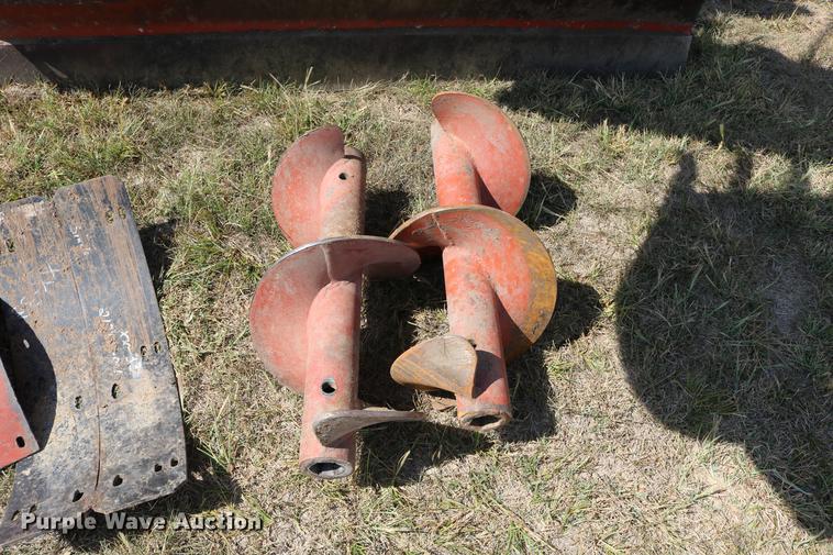 image for item DD0128 1986 Ditch Witch 7510DD trencher