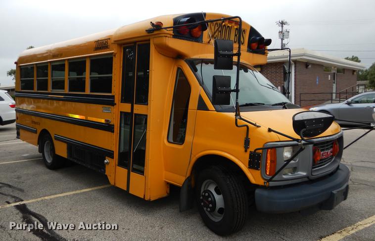 image for item DD0751 2002 GMC Savana G3500 Cargo Thomas school bus