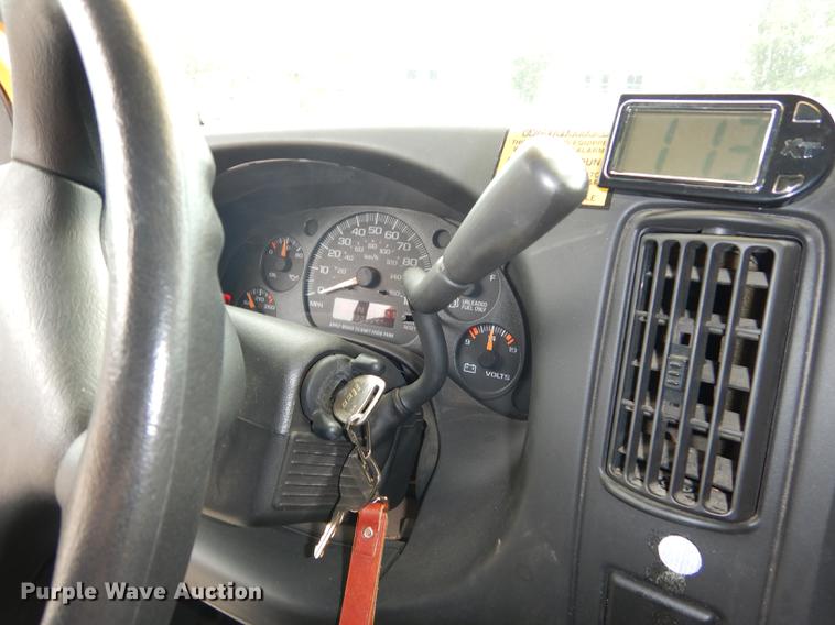 image for item DD0751 2002 GMC Savana G3500 Cargo Thomas school bus