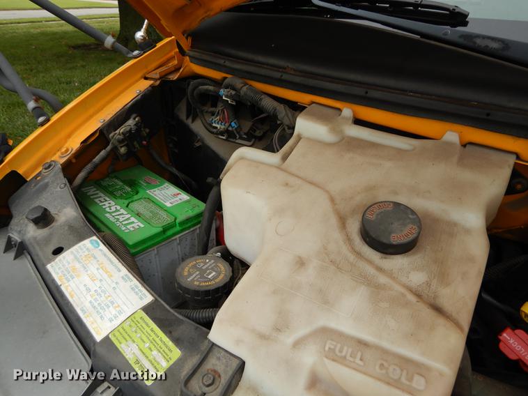 image for item DD0751 2002 GMC Savana G3500 Cargo Thomas school bus