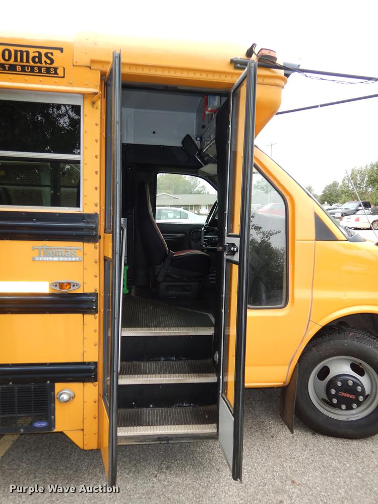 image for item DD0751 2002 GMC Savana G3500 Cargo Thomas school bus