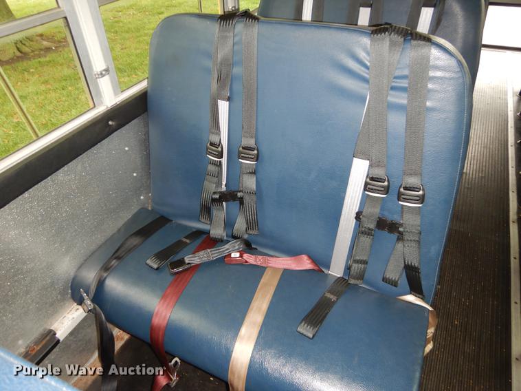 image for item DD0751 2002 GMC Savana G3500 Cargo Thomas school bus