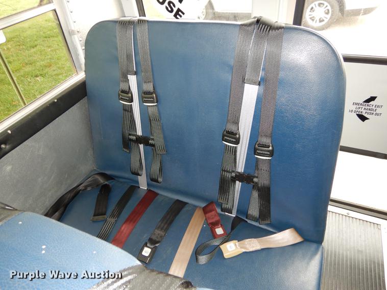 image for item DD0751 2002 GMC Savana G3500 Cargo Thomas school bus