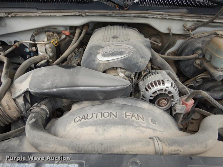 image for item DD0760 2002 Chevrolet Silverado 1500 Ext. Cab pickup truck