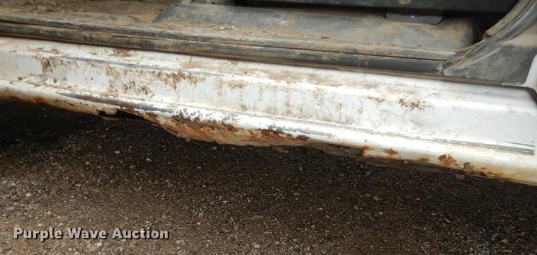 image for item DD0760 2002 Chevrolet Silverado 1500 Ext. Cab pickup truck