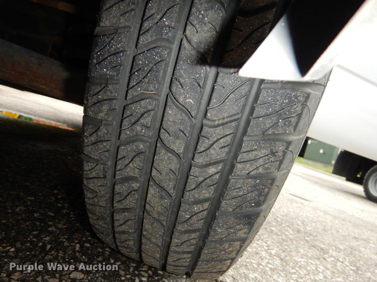 image for item DD0794 2004 Chevrolet Silverado 1500 pickup truck