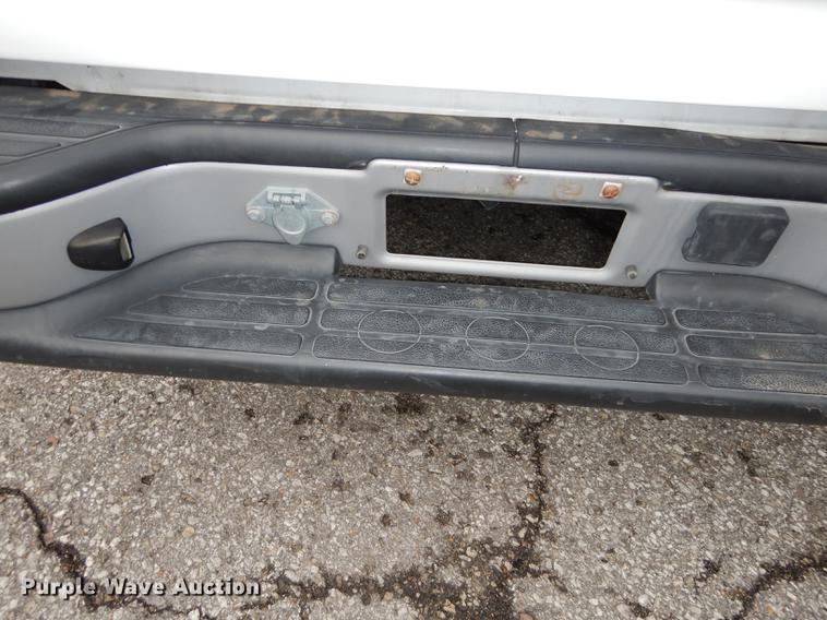 image for item DD0794 2004 Chevrolet Silverado 1500 pickup truck