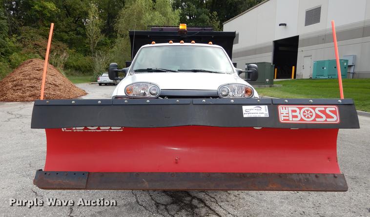 image for item DD0795 2004 Ford F450 Super Duty XL dump truck