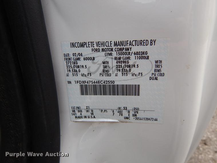 image for item DD0795 2004 Ford F450 Super Duty XL dump truck