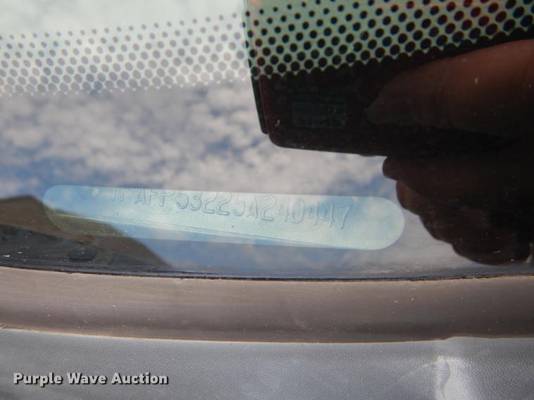 image for item DD0796 2005 Ford Taurus SE