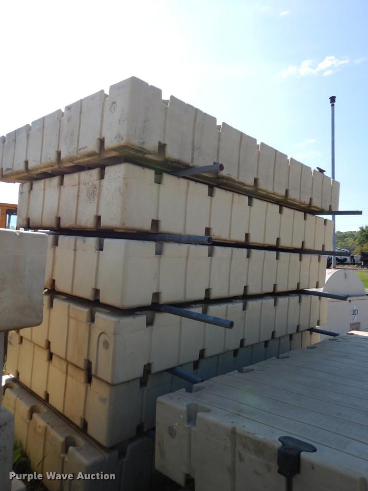 image for item DD0802 (12) EZ docks