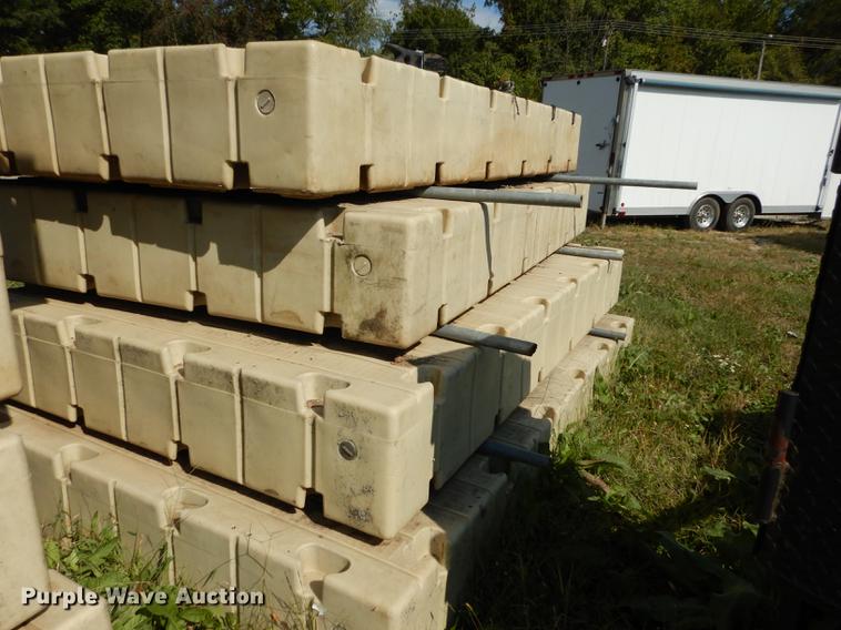 image for item DD0802 (12) EZ docks