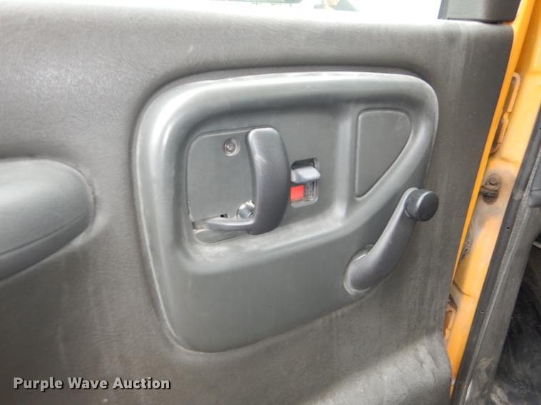 image for item DD0827 2002 GMC Savana G3500 Cargo Thomas school bus