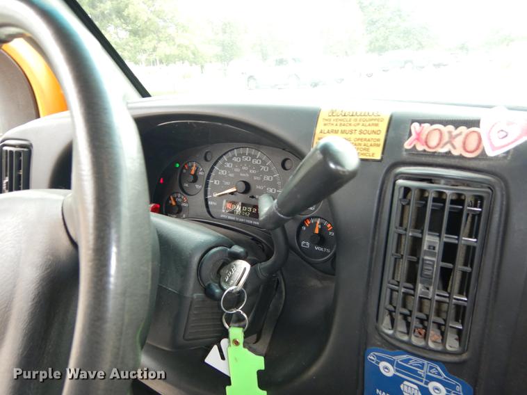 image for item DD0827 2002 GMC Savana G3500 Cargo Thomas school bus