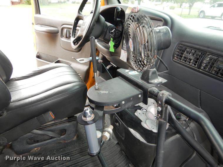 image for item DD0827 2002 GMC Savana G3500 Cargo Thomas school bus