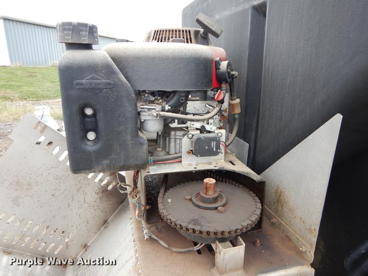 image for item DD0828 Salt Dogg V-box spreader