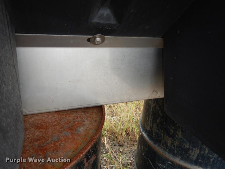 image for item DD0828 Salt Dogg V-box spreader