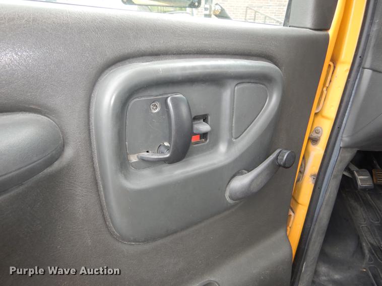 image for item DD0829 2002 GMC Savana G3500 Cargo Thomas school bus