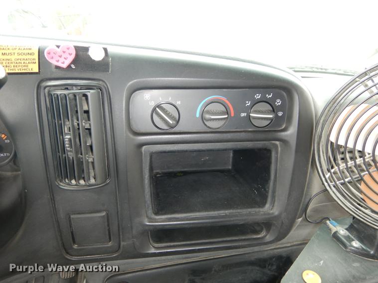 image for item DD0829 2002 GMC Savana G3500 Cargo Thomas school bus