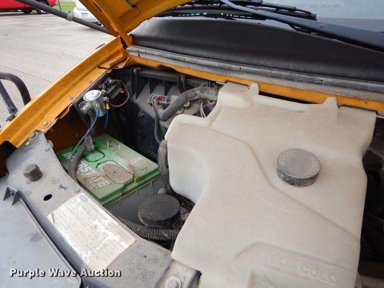 image for item DD0829 2002 GMC Savana G3500 Cargo Thomas school bus