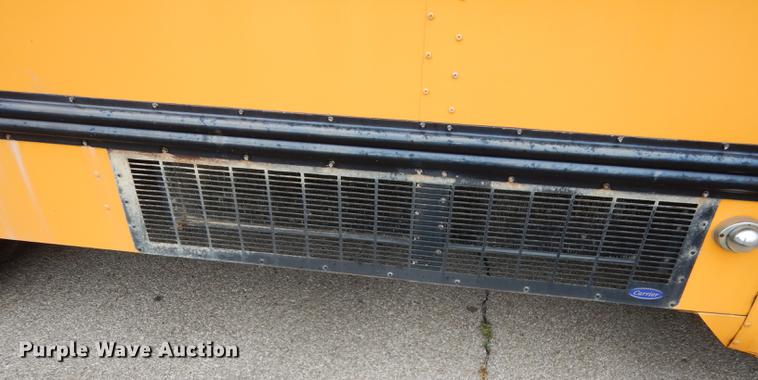 image for item DD0829 2002 GMC Savana G3500 Cargo Thomas school bus