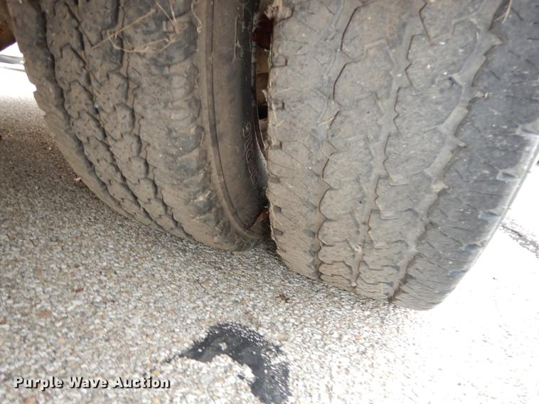 image for item DD0829 2002 GMC Savana G3500 Cargo Thomas school bus