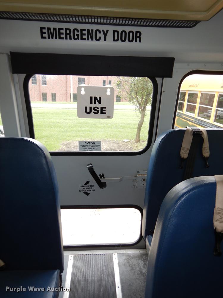 image for item DD0829 2002 GMC Savana G3500 Cargo Thomas school bus