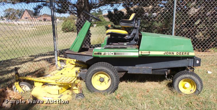 image for item DE9186 John Deere 910 lawn mower