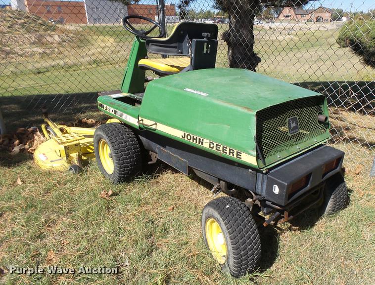 image for item DE9186 John Deere 910 lawn mower